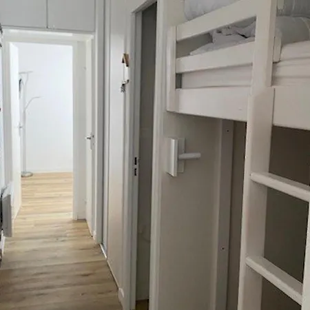 7 Pers., Pistes Et Commerces, Balcon, Casier A Skis, Parking Gratuit - Fr-1-602-116 Daire
